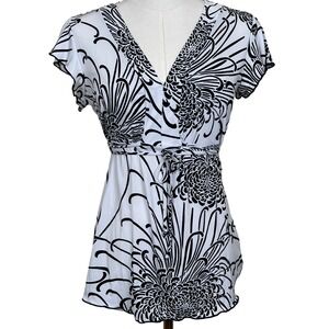 Vintage j.t.b. Floral Empire Waist Blouse Women S White Black Flutter Sleeve Y2K